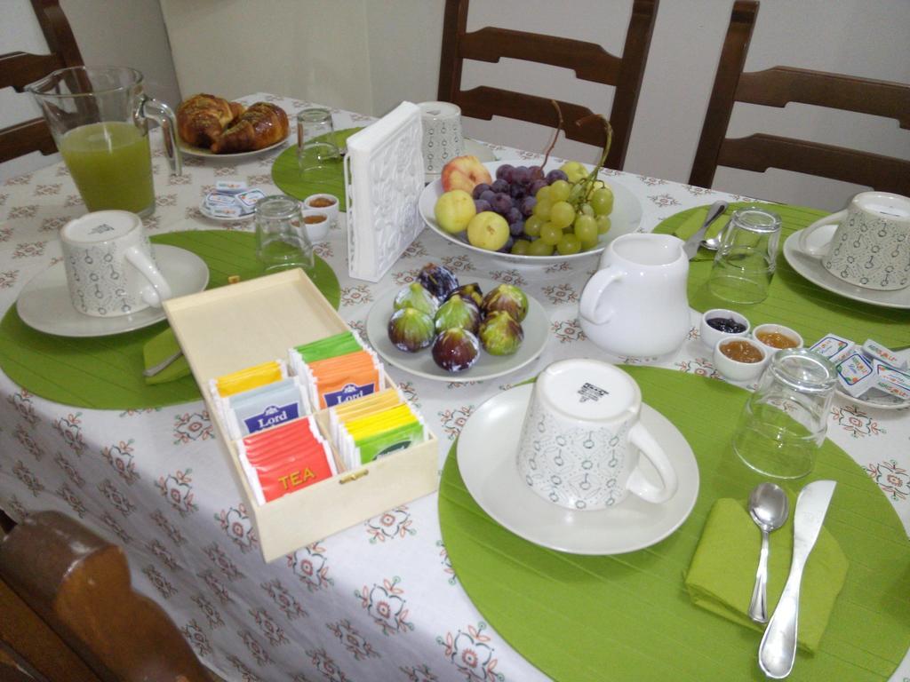 Il Giardino Di Leoca Bed & Breakfast Nicolosi Bagian luar foto